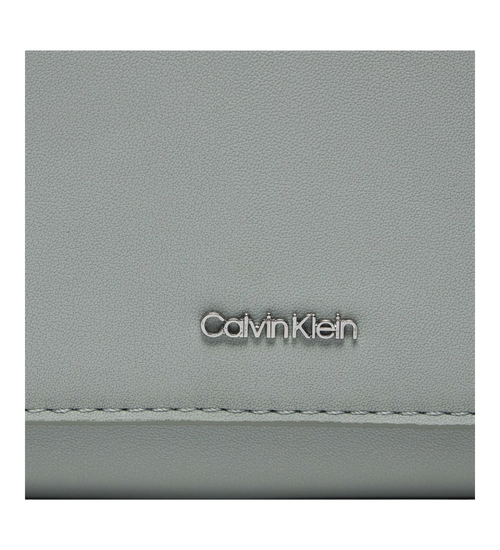 Calvin Klein CK MUST SHOULDER BAG K60K611928 PEB