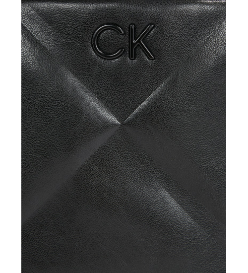 Calvin Klein QUILT BUCKET BAG K60K611666 BEH